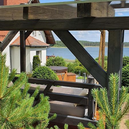 Villa Dom na wzgórzu z widokiem na jezioro Lipnica  Exterior foto