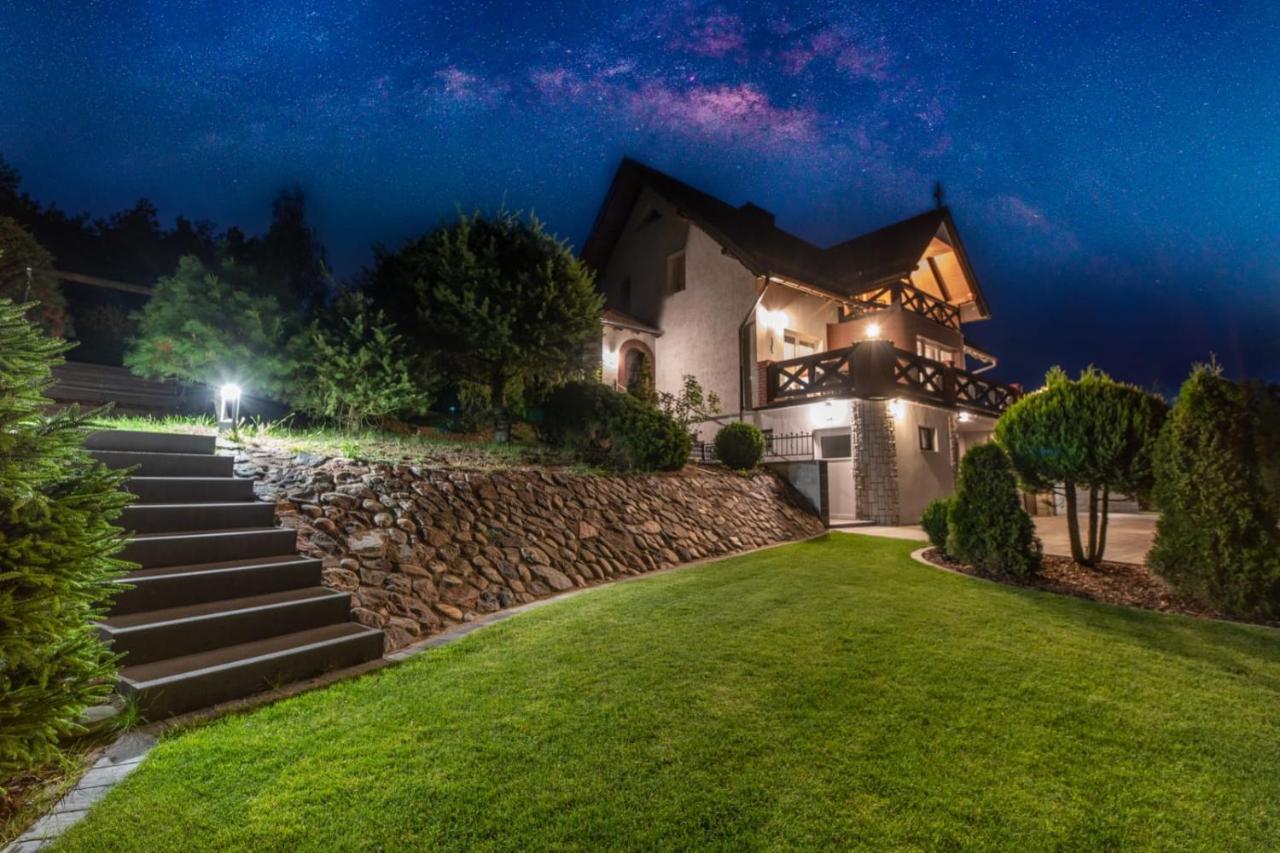 Villa Dom na wzgórzu z widokiem na jezioro Lipnica  Exterior foto